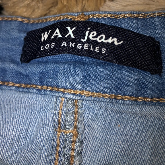 Denim mini skirt - Picture 3 of 4